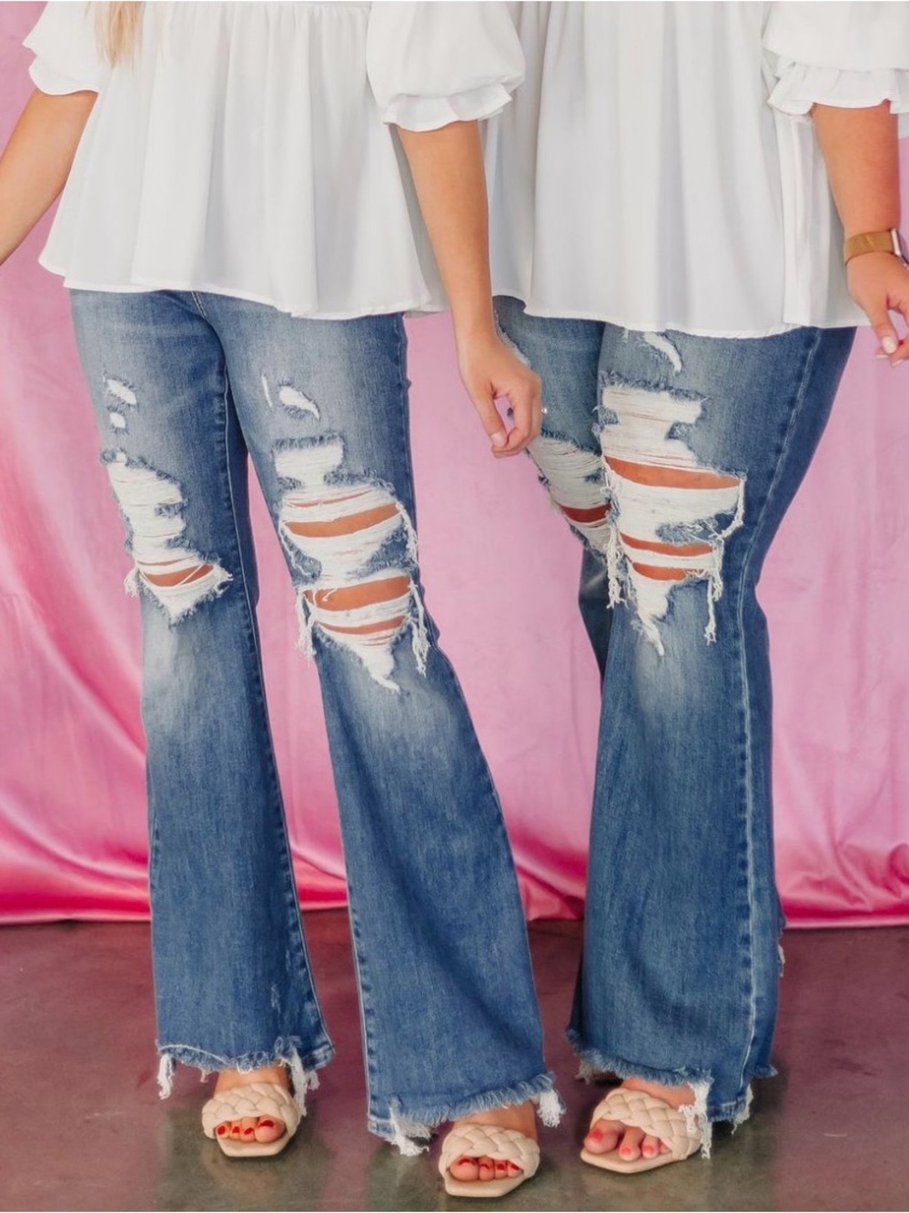 Risen High Rise Ripped Hem Chewed Hemline Distressed James Flare Jeans Sz 15/32